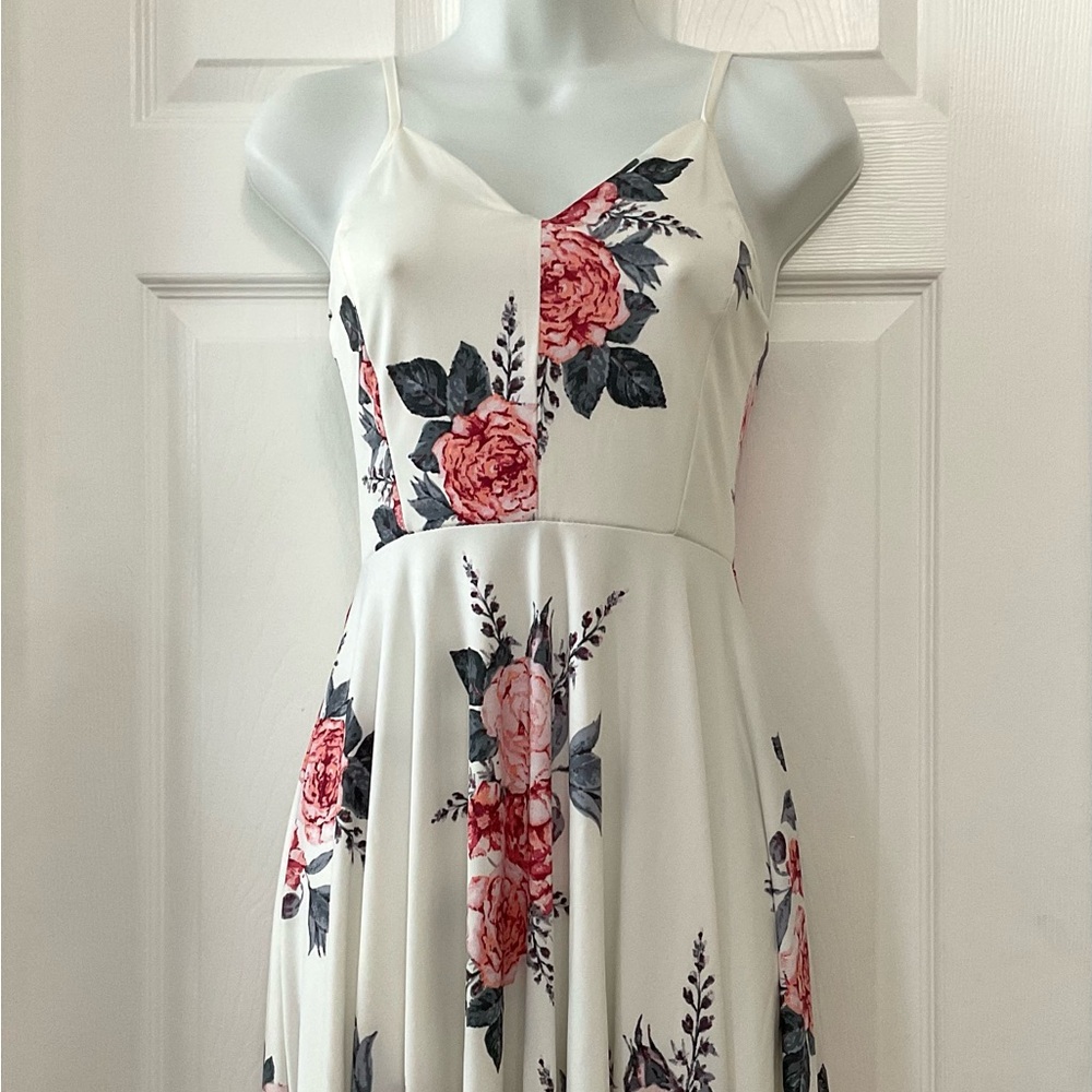 Tea Length Floral Sleeveless Dress